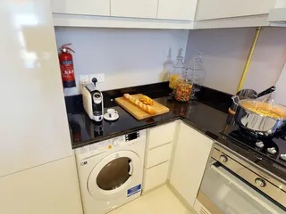 Новая охраняемая резиденция Artesia с отелем рядом с полем для гольфа, в престижном районе Damac Hills, Дубай, ОАЭ