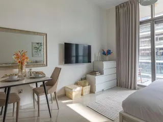 Резиденция премиум класса Orchid с бассейном и спа-центром в престижном районе Damac Hills, Дубай, ОАЭ