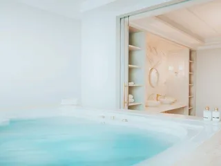 Виллы в скандинавском стиле, с собственным участком пляжа, The World Islands, Дубай, ОАЭ