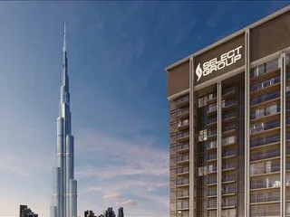 Новая высотная резиденция The Edge с бассейнами и панорамным видом рядом с достопримечательностями, Business Bay, Дубай, ОАЭ