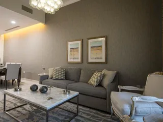 Большая охраняемая резиденция Mirdiff Hills с бассейнами и элитным отелем рядом с аэропортом и станцией метро, Mirdiff, Дубай, ОАЭ