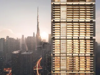 Новая высотная резиденция One by Binghatti с бассейнами и теннисным кортом в центральном районе Business Bay, Дубай, ОАЭ