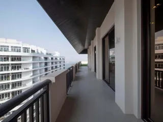 Роскошные пентхаусы в престижном комплексе на берегу моря, Пальма Джумейра, Дубай, ОАЭ