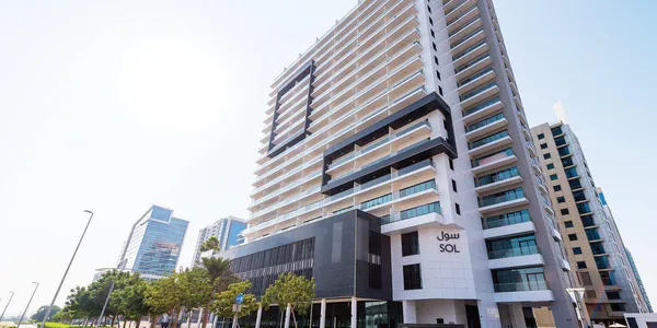 Резиденция SOL BAY с бассейном и видом на Бурдж Халифа, Business Bay, Дубай, ОАЭ