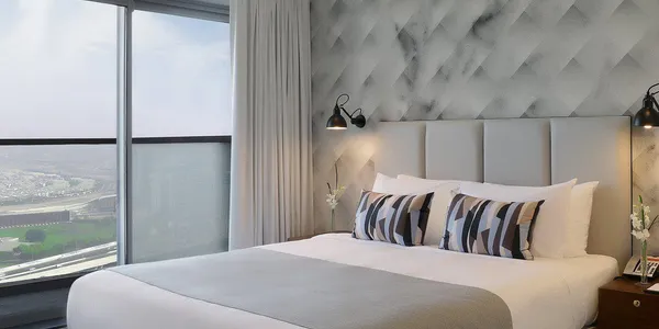 Новая резиденция Millennium Atria с отелем и торговым центром рядом с каналом и Даунтаун Дубай, Business Bay, Дубай, ОАЭ