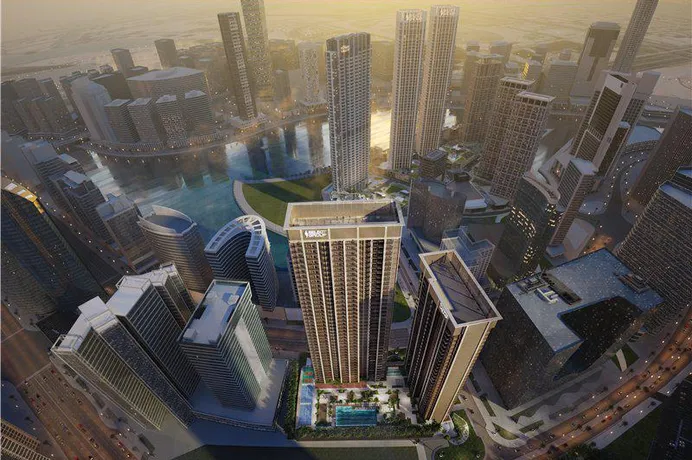 Новая высотная резиденция The Edge с бассейнами и панорамным видом рядом с достопримечательностями, Business Bay, Дубай, ОАЭ