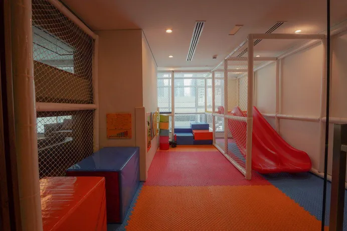 Элитная резиденция Marina Arcade Tower с зонами отдыха и живописными видами, Dubai Marina, ОАЭ