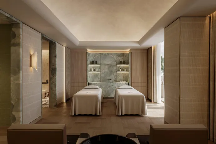 Новая резиденция Four Seasons с бассейнами и оздоровительным центром, DIFC, Дубай, ОАЭ